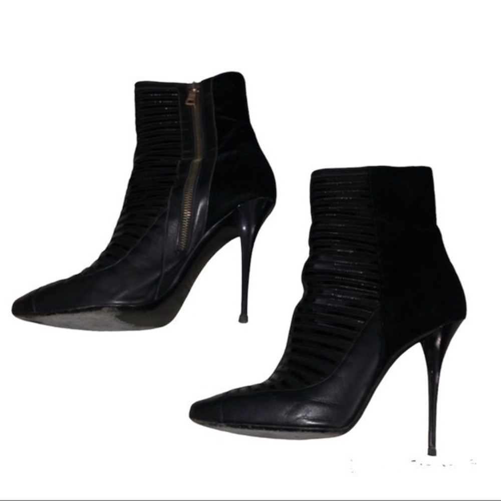 BALMAIN Paris Patent Leather & Velvet Stil…